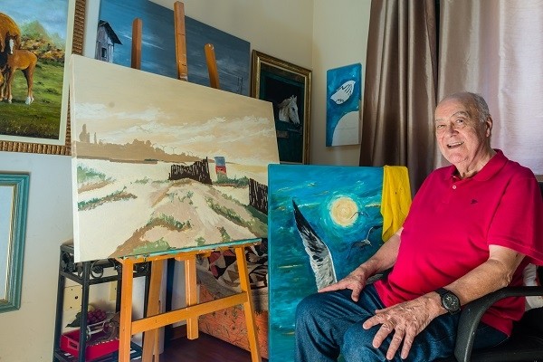 Morador e artista plástico conquista prêmio em concurso de artes da cidade