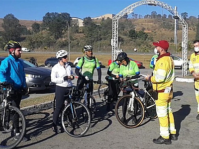 CCR ViaOeste promove ação para ciclistas