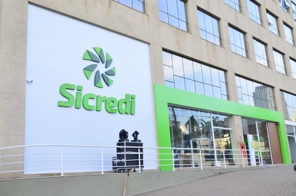 Sicredi se destaca entre as ‘top 5’ em ranking do Banco Central