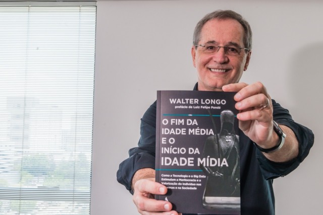 Walter Longo lança seu oitavo livro
