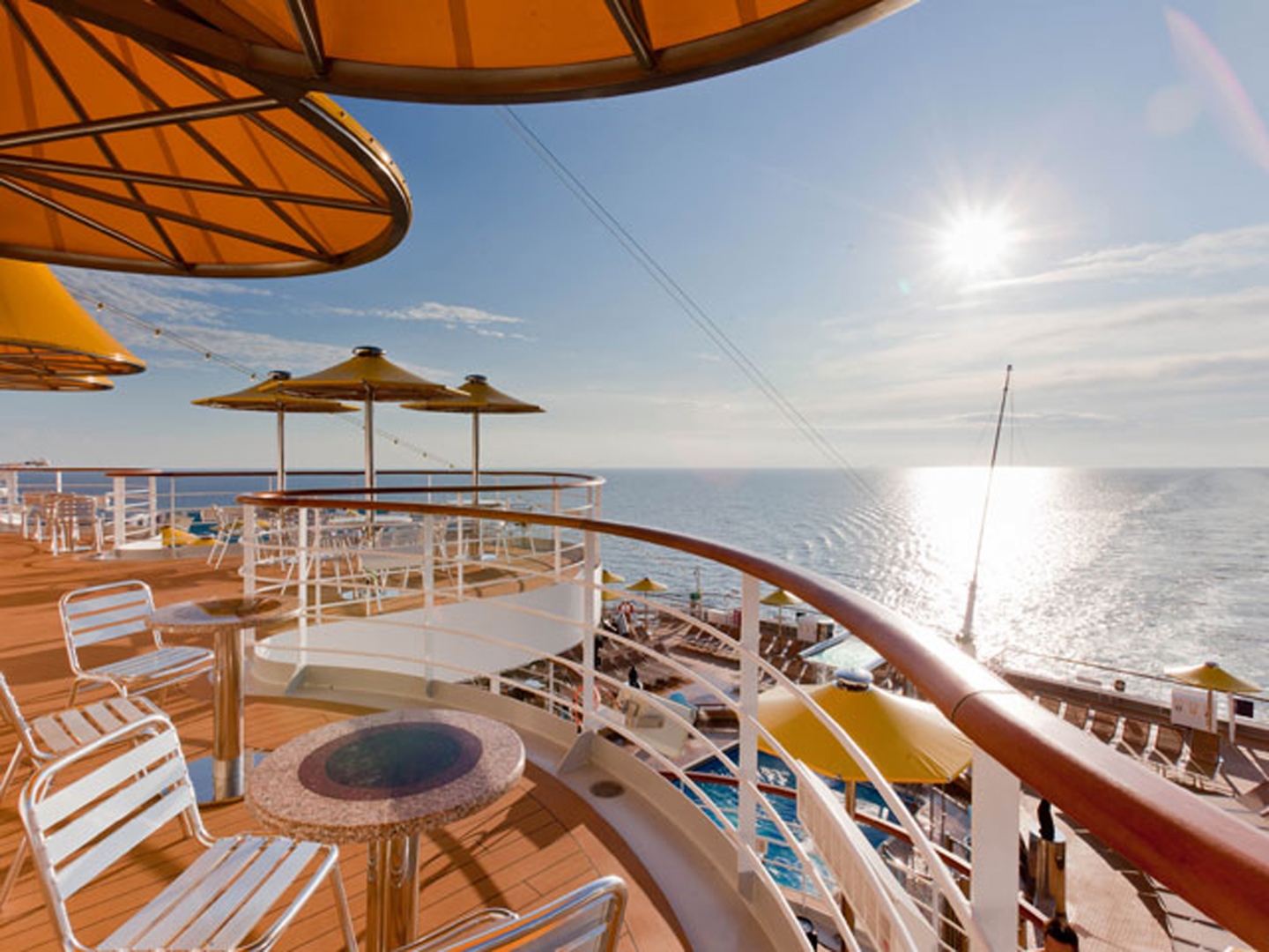 Cruzeiros especiais de Natal, Carnaval e Páscoa com até 25% de desconto na Black Friday