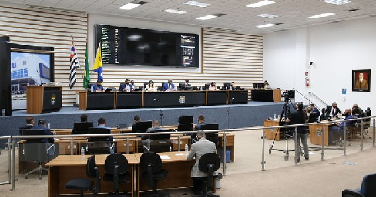 Câmaras Municipais retomam sessões nesta semana