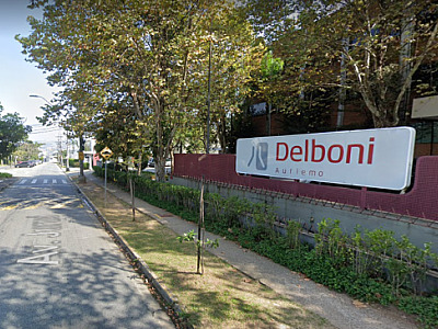 Tentativa de roubo a relógio é registrada em estacionamento do Delboni Auriemo