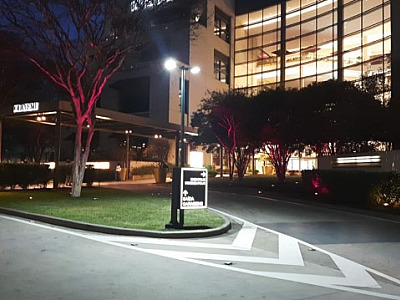 Pelo Outubro Rosa, Iguatemi Alphaville realiza ações