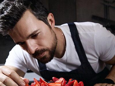 Do concreto a confeitaria: engenheiro de Alphaville transforma paixão por doces em negócio