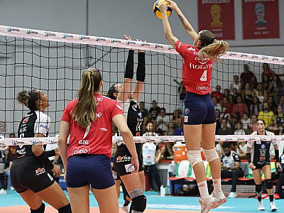 Superliga Feminina: Barueri vence Batavo Mackenzie por 3 sets a 1