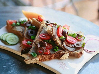 Le Pain Quotidien promove Festival do Sanduíche com 50% OFF