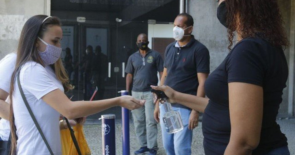 Enem 2021 será realizado em 21 e 28 de novembro, afirma ministro da Educação