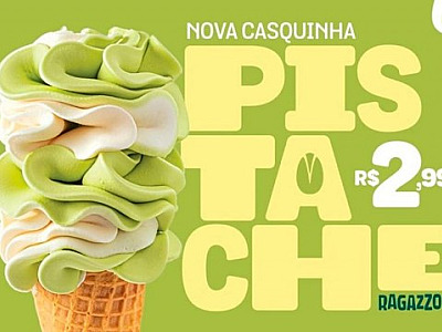 Ragazzo lança sorvete de Pistache