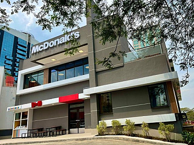 McDonald's reinaugura restaurante do Trevo em Alphaville