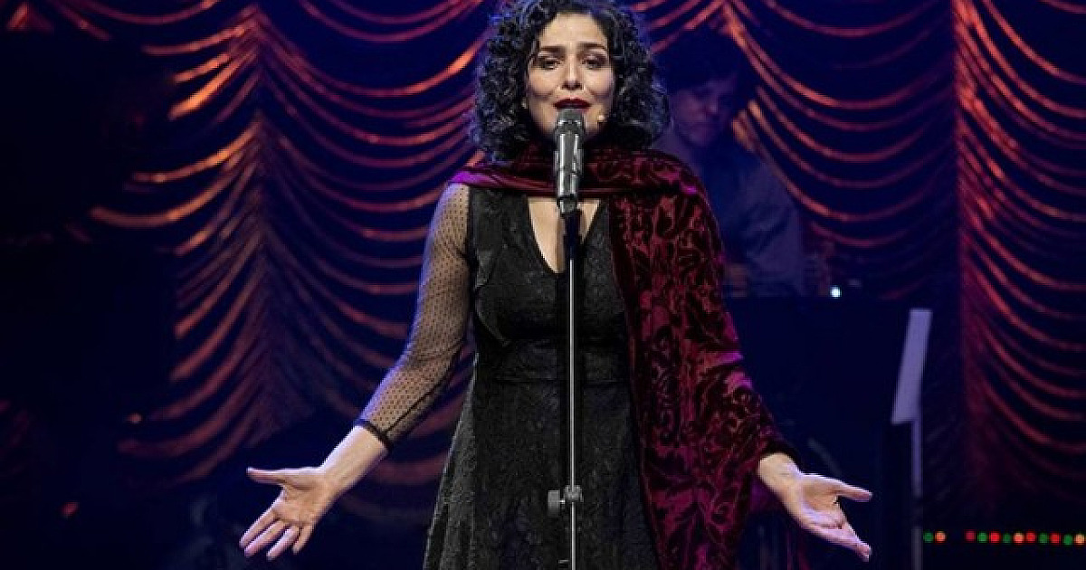 Espetáculo “Piaf e Brecht – A Vida em Vermelho” é destaque na capital paulista