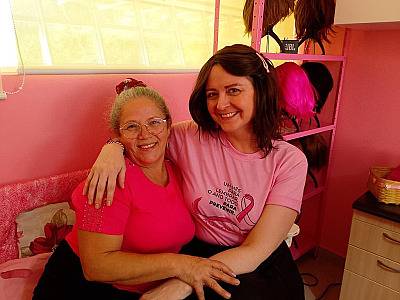 Outubro Rosa: Barueri mantém rede de apoio com doações de cabelo