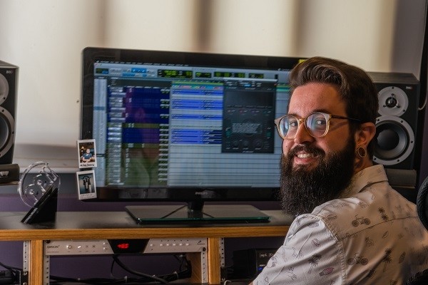 Morador da região ganha prêmio nacional de música