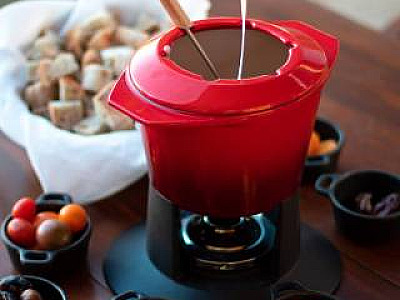 Fondue é destaque no cardápio de inverno no Six Senses Botanique