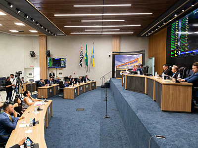 Câmaras de Barueri e Santana de Parnaíba entram em recesso nesta semana