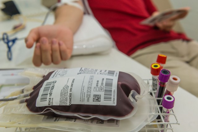 Durante a pandemia, doação de sangue é feita apenas com agendamento