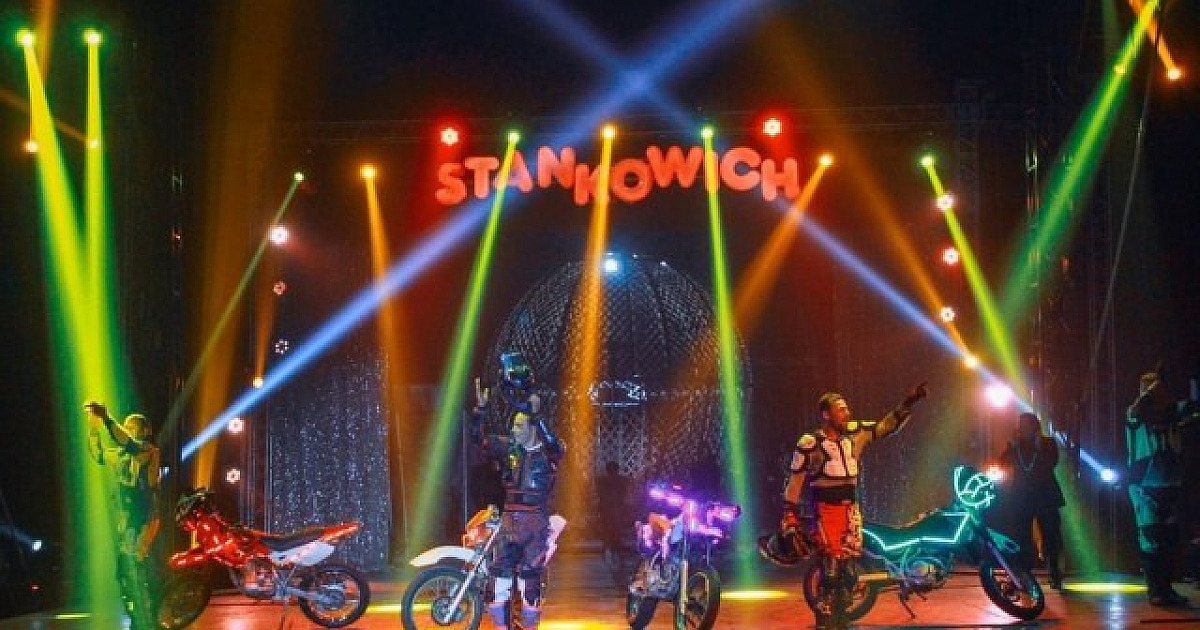 Circo Stankowich Gold estreia curta temporada em Barueri