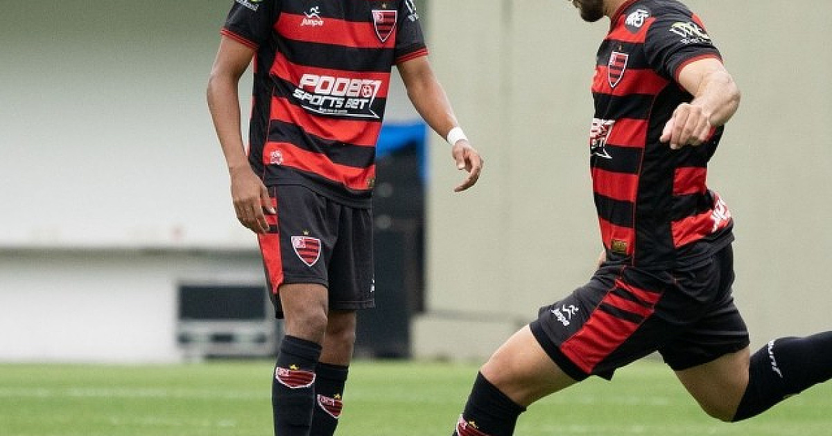 Oeste Barueri e Portuguesa Santista se enfrentam neste sábado (11)