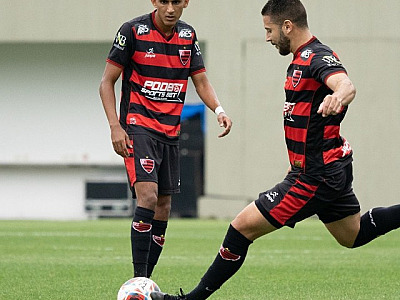 Oeste Barueri e Portuguesa Santista se enfrentam neste sábado (11)