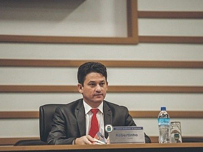 Robertinho reassume comando do Solidariedade em Barueri