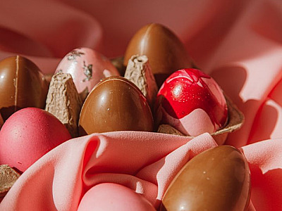 Novo chocolate rosa sem corante é tendência para 2019
