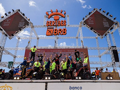 Equipe de Alphaville garante três pódios na 31ª edição do Rally dos Sertões