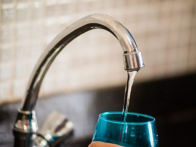 Consumidores da região reclamam da Sabesp por contas indevidas e falta d’água