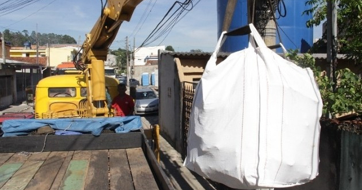 Barueri passa a oferecer coleta de entulho gratuita