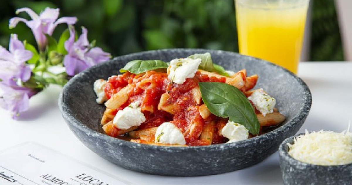 Misto de bar e café italiano, Locale Caffè aposta em menu executivo