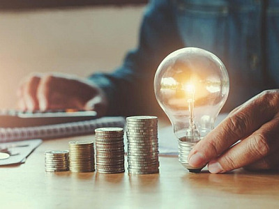 Aneel reajusta cobrança extra de 52% na conta de luz