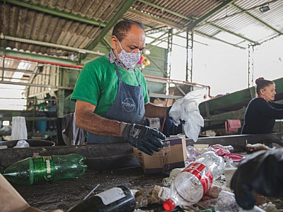 Em Barueri, cerca de 408t de lixo reciclável é recolhido por mês