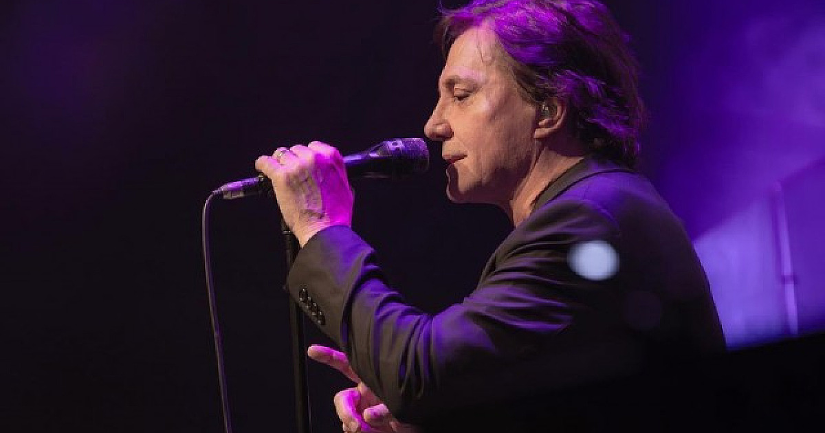 Fábio Jr. promove live de Dia dos Namorados neste sábado (12)