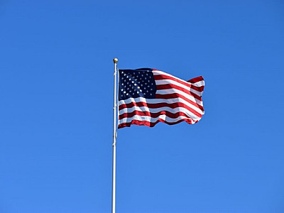 EUA suspendem agendamento de vistos de estudante