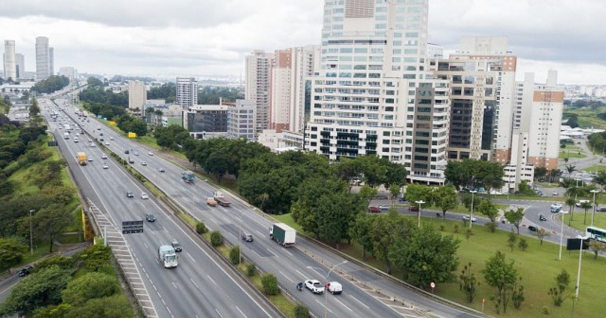 No feriado, 109 mil veículos devem passar pela Castello Branco