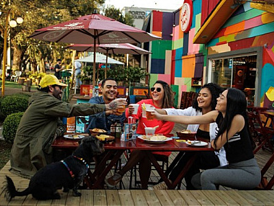 Bares, restaurantes e até parque têm programação para jogos do Brasil na Copa