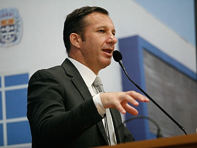 Vereadores de Barueri proíbem fogos de artifício com barulho