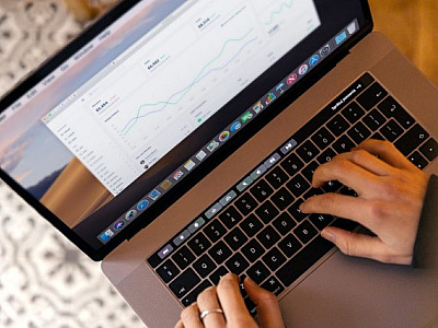 Com o avanço da vacinação contra a Covid, gestões deixam home office