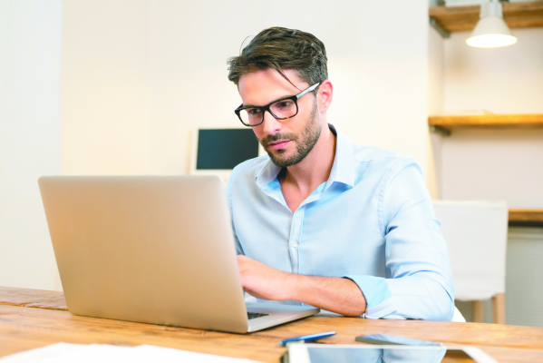 Maioria das compras é feita sem consultoria