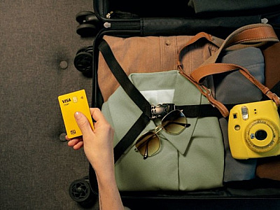 Parceria entre Nomad e Decolar oferece US$ 50 para usar durante viagem internacional