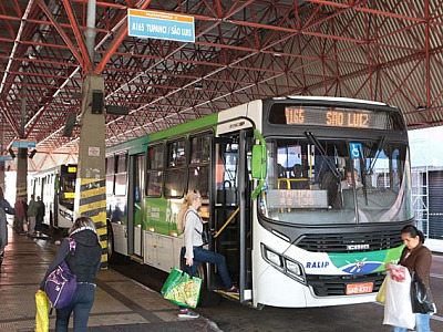 Bilhete gratuito de ônibus já está disponível em Barueri