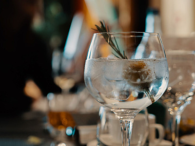 5 dicas para celebrar o Gin & Tonic Day com o coquetel perfeito
