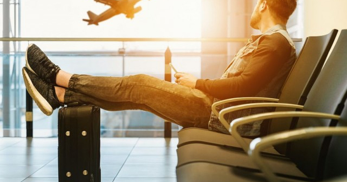 Decolar oferece até 75% OFF em passagens aéreas e hospedagens