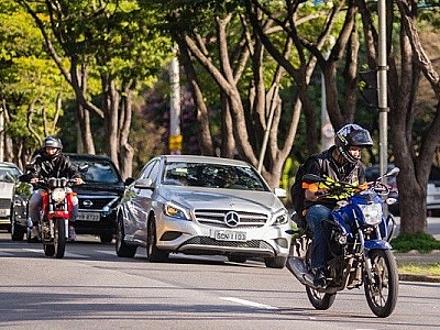 CCR ViaOeste realiza ação educativa de segurança para instalação de antenas cortas-pipas em Alphavil