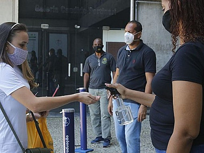 Fuvest abre inscrições para vestibular 2022 nesta segunda (16)