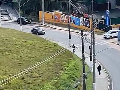 GCM de Santana de Parnaíba atira contra suspeito em fuga próximo à unidade escolar