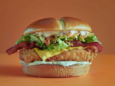 McDonald’s anuncia nova versão do CBO: o McCrispy Legend