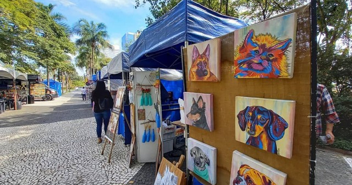 Feira de Artes acontece na Praça Oiapoque até domingo