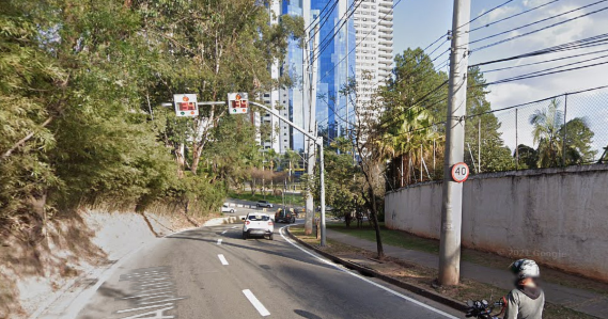 Radares da Via Parque e da Av. Alphaville estão desligados por fim de contrato com empresa