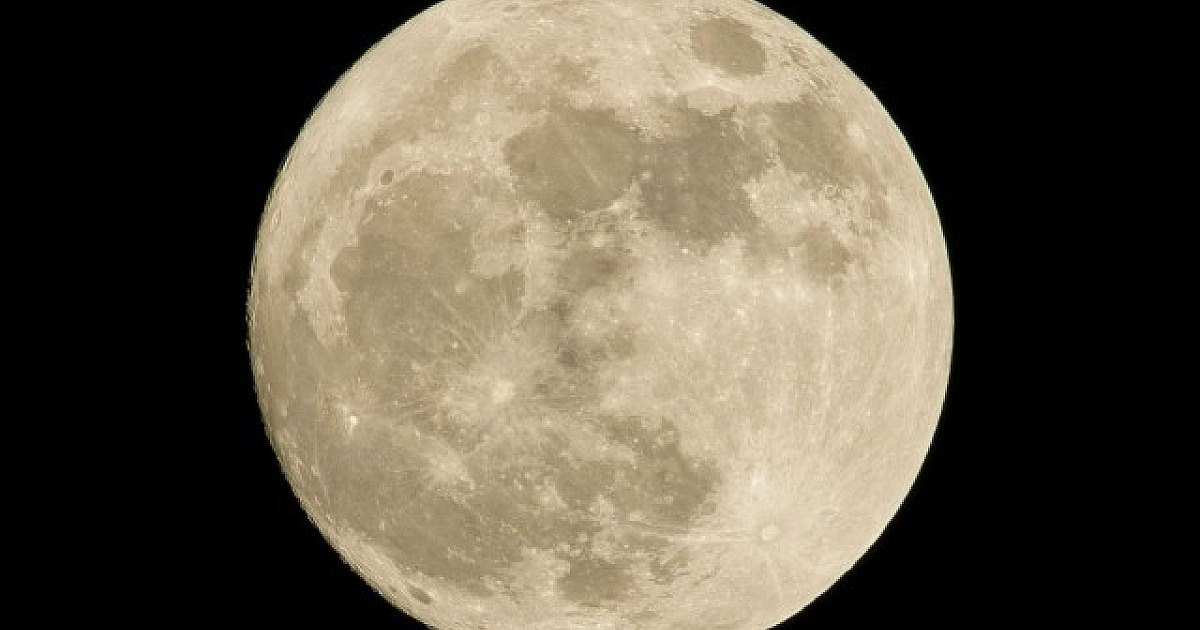 'Lua Cheia Rosa' poderá ser vista nesta terça-feira (23) no Brasil