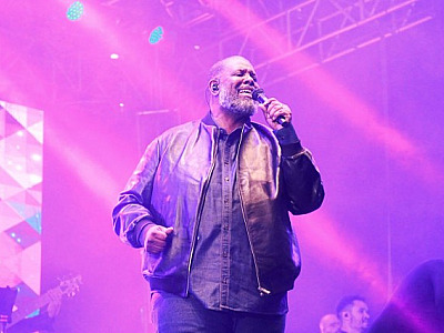 Aniversário de Barueri terá show gratuito do cantor Péricles